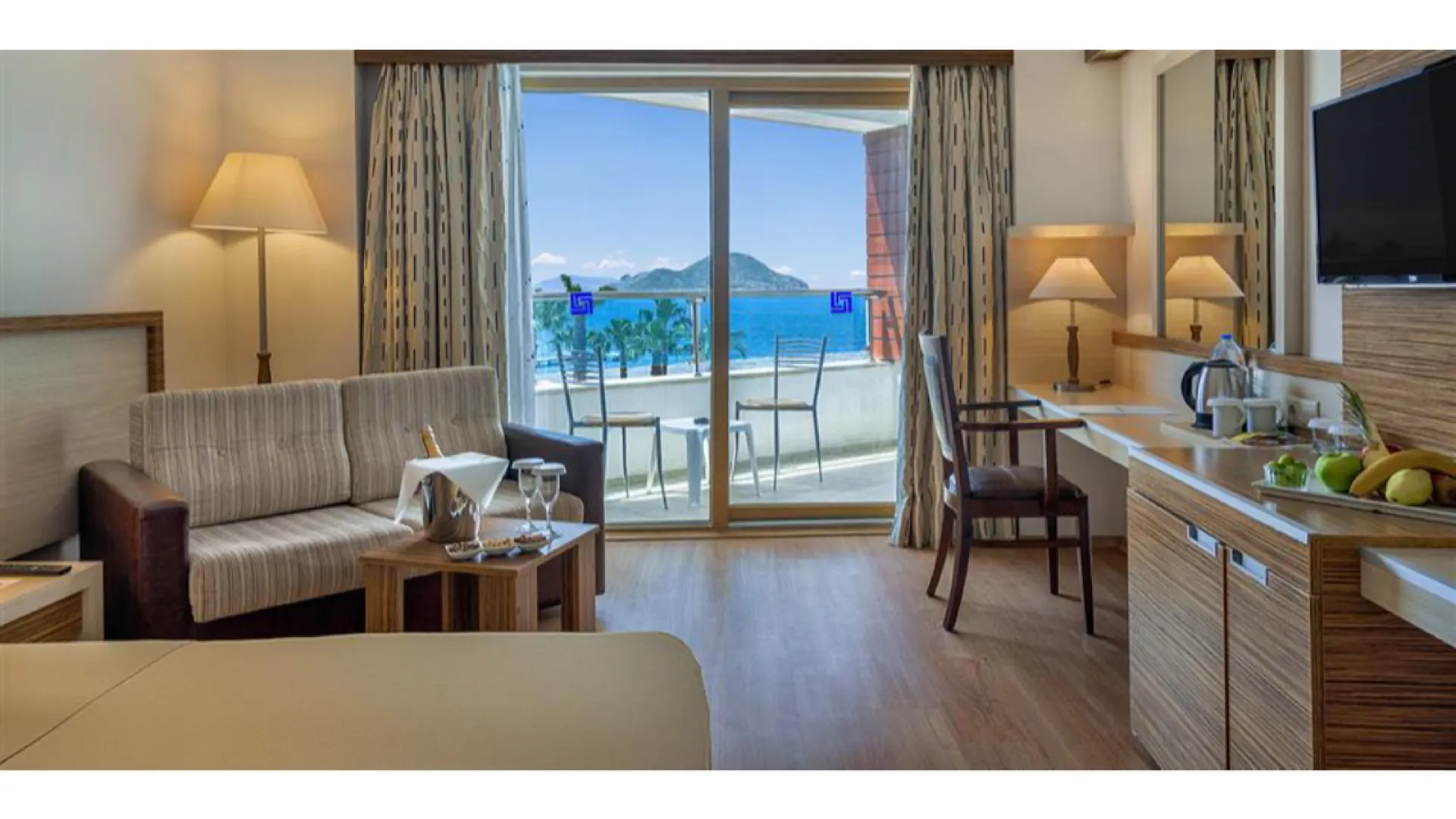 Azure By Yelken Hotel Turgutreis Turecko